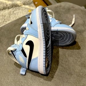 Jordan Air Jordan 1 Mid Toddler